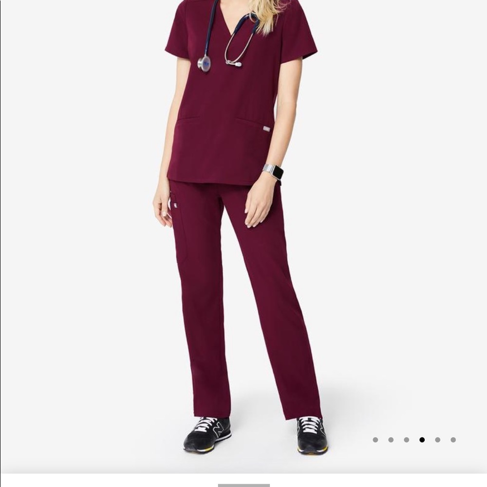 FIGS Kade Scrub Bottom Burgundy XS NWT